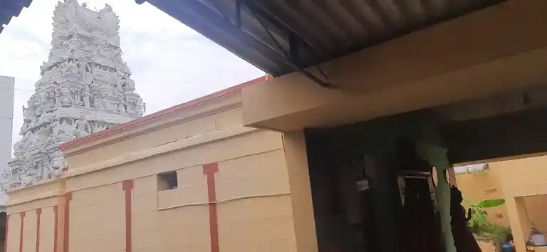 Arulmigu Angalamman An) Alamarathu Vinayagar Temple, Vennandur - 637505 அருள்மிகு அங்காளம்மன் மற்றும் ஆலமரத்து விநாயகர் திருக்கோயில், Vennandur - 637505, Namakkal - Ancient Temple Architecture and History Image 4