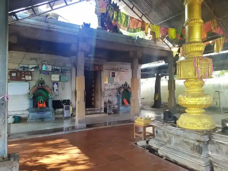 Arulmigu Angalamman And Kathalingaeswarar Temple, Ko.Pavazhangudi - 606104 அருள்மிகு அங்காளம்மன் சமேத காத்தலிங்கேஸ்வரர் திருக்கோயில், கோ.பவழங்குடி - 606104, Cuddalore - Ancient Temple Architecture and History Image 3