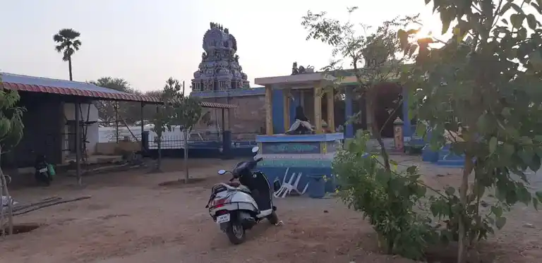 Arulmigu Angalamman Karupparayasamy Temple, Pappirettipalayam - 638701 அருள்மிகு அங்காளம்மன் கருப்பராயசுவாமி திருக்கோயில், பாப்பிரெட்டிபாளையம் - 638701, Tiruppur - Ancient Temple Architecture and History Image 3