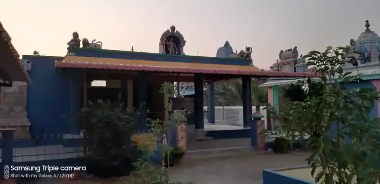 Arulmigu Angalamman Karupparayasamy Temple, Pappirettipalayam - 638701 அருள்மிகு அங்காளம்மன் கருப்பராயசுவாமி திருக்கோயில், பாப்பிரெட்டிபாளையம் - 638701, Tiruppur - Ancient Temple Architecture and History Image 4