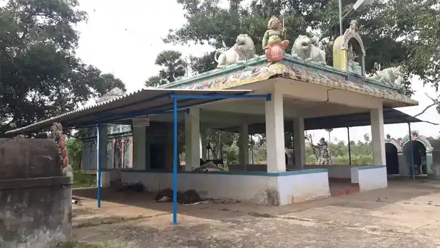 Arulmigu Angalamman Temple, Alangadu - 622301 Arulmigu Angalamman Temple,  - 622301, Pudukkottai - Ancient Temple Architecture and History Image 3