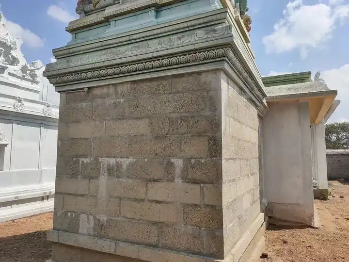 Arulmigu Angalamman Temple, Edaikalpadi - 639206 அருள்மிகு அங்காளம்மன் திருக்கோயில், எடைக்கல்பாடி - 639206, Tiruppur - Ancient Temple Architecture and History Image 4