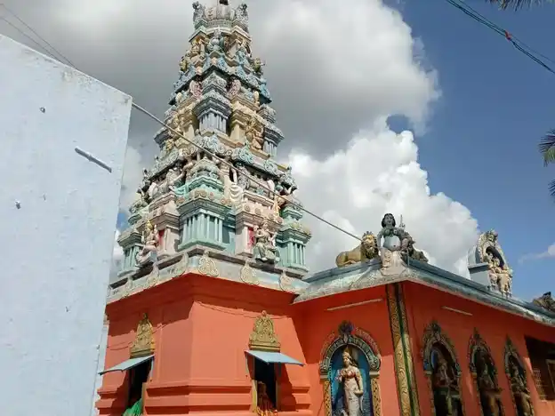 Arulmigu Angalamman Temple, Kuppamroad, Palayapettai - 635002 Temple