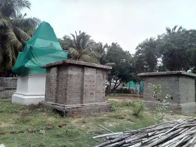 Arulmigu Angalamman Temple, Manamelkudi - 614620 அருள்மிகு அங்காளம்மன் திருக்கோயில், Manamelkudi - 614620, Pudukkottai - Ancient Temple Architecture and History Image 4