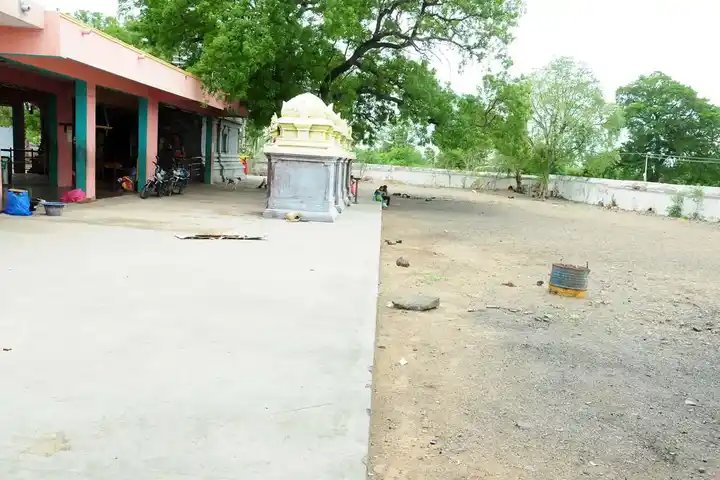 Arulmigu Angalamman Temple, Manimutharu River Bed, Sithalur - 606106 Temple