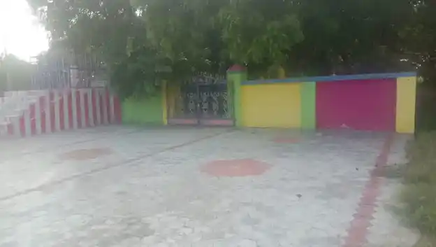 Arulmigu Angalamman Temple, Melachinnaia Puram, Melachinnaia Puram - 626204 அருள்மிகு அங்காளம்மன் திருக்கோயில், மேலசின்னையாபுரம், மேலசின்னையாபுரம் - 626204, Virudhunagar - Ancient Temple Architecture and History Image 2