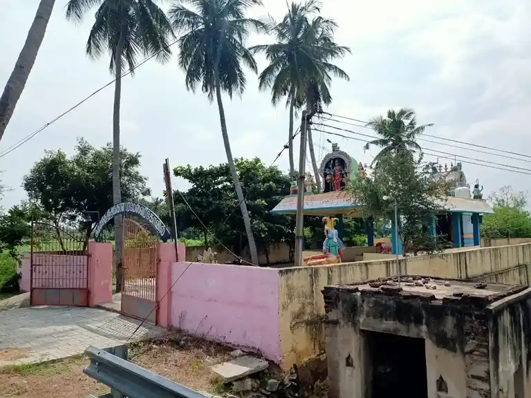 Arulmigu Angalamman Temple, Melakondur - 605752 அருள்மிகு அங்காளம்மன் திருக்கோயில், Melakondur - 605752, Viluppuram - Ancient Temple Architecture and History Image 2
