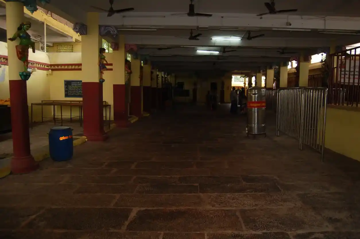 Arulmigu Angalamman Temple, Melmalayanur - 604204 அருள்மிகு அங்காளம்மன் திருக்கோயில், மேல்மலையனூர், மேல்மலையனூர் - 604204, Viluppuram - Ancient Temple Architecture and History Image 5