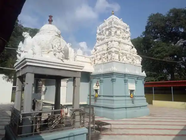 Arulmigu Angalamman Temple, Muthunaickenpatty Main Road, Omalur - 636455 அருள்மிகு அங்காளம்மன் திருக்கோயில், முத்துநாய்க்கன்பட்டி மெயின் ரோடு, ஓமலூர் - 636455, Salem - Ancient Temple Architecture and History Image 4