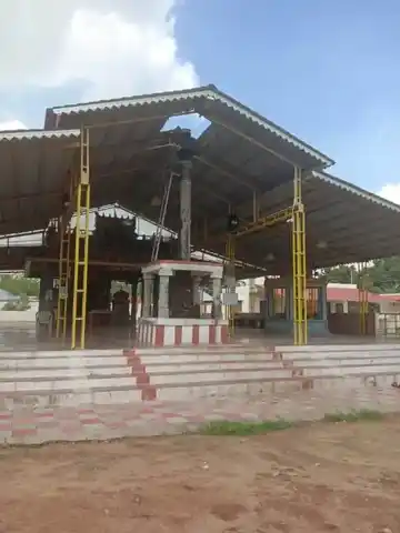 Arulmigu Angalamman Temple, Naranapuram - 641664 அருள்மிகு அங்காளம்மன் திருக்கோயில், Naranapuram - 641664, Tiruppur - Ancient Temple Architecture and History Image 3