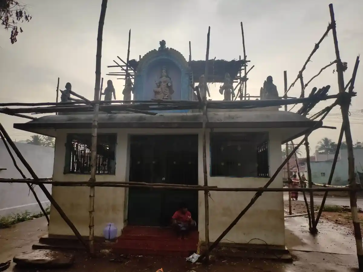 Arulmigu Angalamman Temple, Nilakkotai - 624220 அருள்மிகு அங்காளம்மன் திருக்கோயில், Nilakkotai - 624220, Dindigul - Ancient Temple Architecture and History Image 3