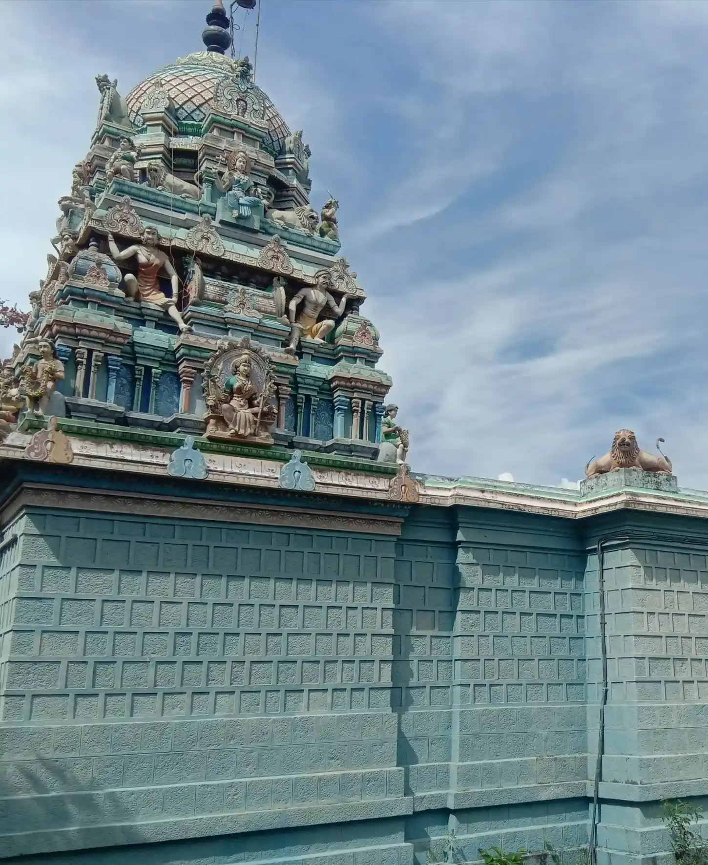 Arulmigu Angalamman Temple, Othakkalmandapam, Coimbatore - 641032 அருள்மிகு அங்காளம்மன் திருக்கோயில், ஒத்தக்கால்மண்டபம், Coimbatore - 641032, Coimbatore - Ancient Temple Architecture and History Image 4