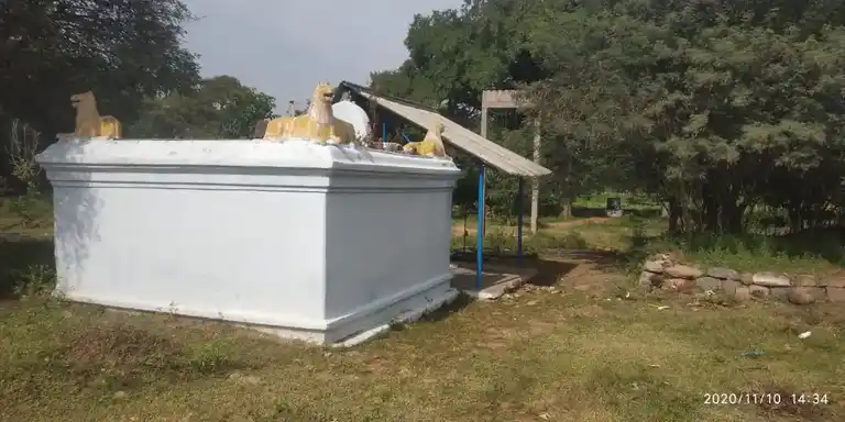 Arulmigu Angalamman Temple, Pangunatham - 636803 அருள்மிகு அங்காளம்மன் திருக்கோயில், Pangunatham - 636803, Dharmapuri - Ancient Temple Architecture and History Image 9