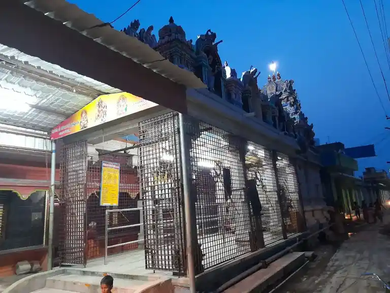 Arulmigu Angalamman Temple, Rangampettai - 632601 அருள்மிகு அங்காளம்மன் திருக்கோயில், ரங்கசமுத்திரம் - 632601, Vellore - Ancient Temple Architecture and History Image 3