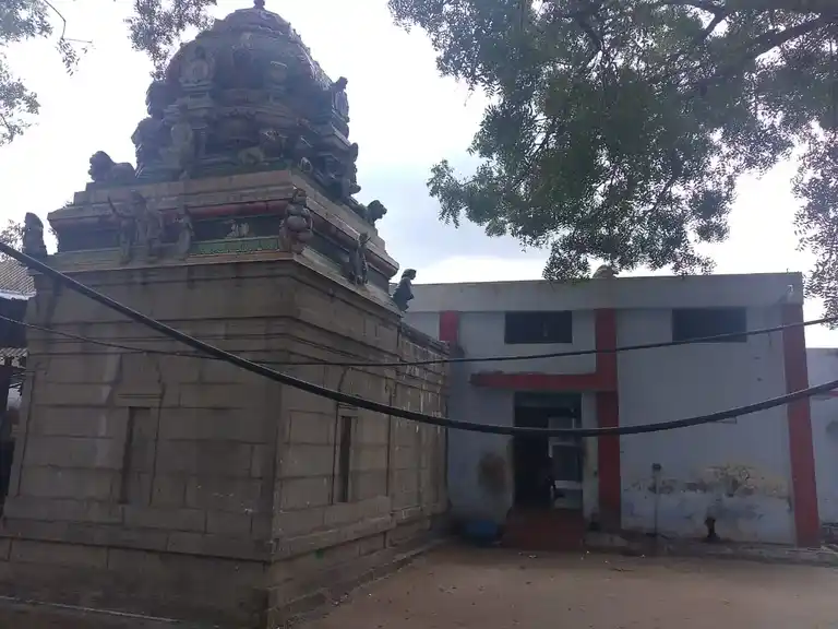 Arulmigu Angalamman Temple, S.Palayapalayam - 637405 அருள்மிகு அங்காளம்மன் திருக்கோயில், S.Palayapalayam - 637405, Namakkal - Ancient Temple Architecture and History Image 4