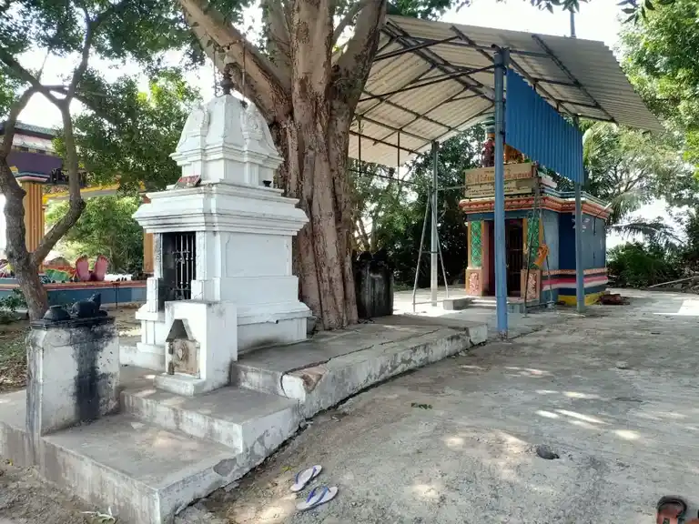 Arulmigu Angalamman Temple, Sitthathu - 605701 Arulmigu Angalamman Temple, Sitthathu - 605701, Viluppuram - Ancient Temple Architecture and History Image 2