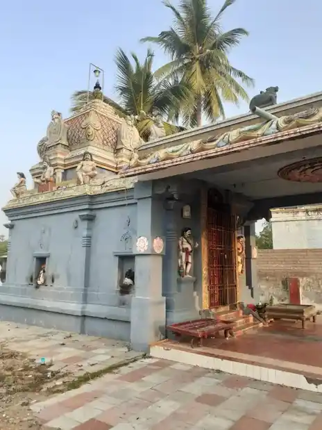 Arulmigu Angalamman Temple, Tandarai - 603306 அருள்மிகு அங்காளம்மன் திருக்கோயில், தண்டரைபேட்டை, தண்டரைபேட்டை - 603306, Chengalpattu - Ancient Temple Architecture and History Image 3