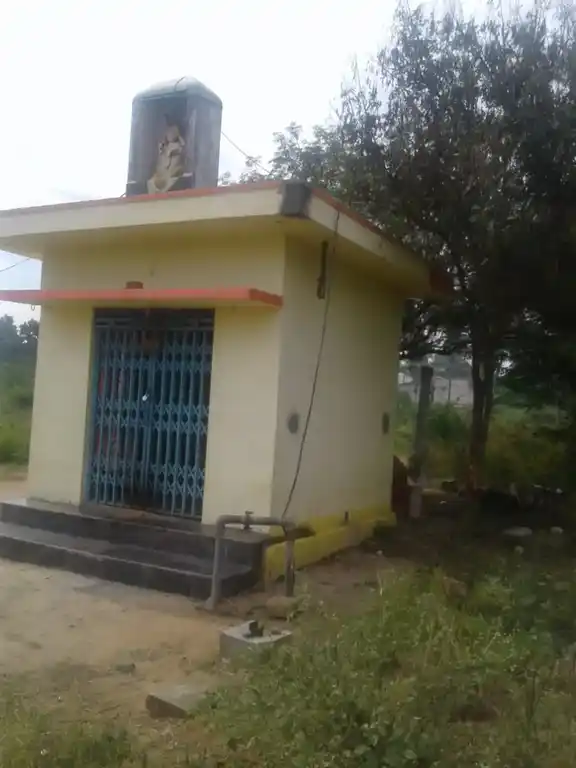 Arulmigu Angalamman Temple, Thumbipadi - 636305