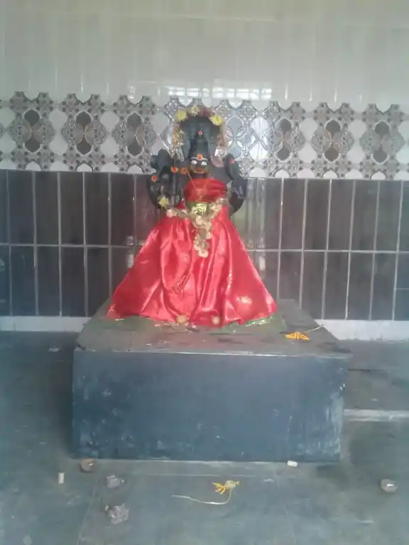 Arulmigu Angalamman Temple, Thumbipadi - 636305 அருள்மிகு அங்காளம்மன் திருக்கோயில், Thumbipadi - 636305, Salem - Ancient Temple Architecture and History Image 2