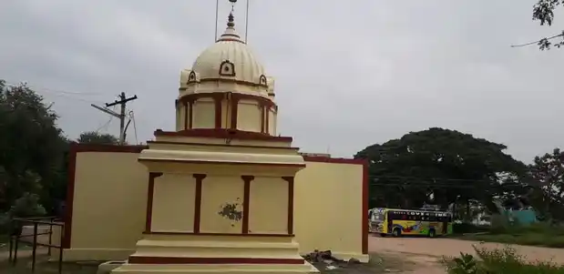 Arulmigu Angalamman Temple, Uthiramerur, Uthiramerur - 603406 அருள்மிகு அங்காளம்மன் திருக்கோயில், உத்திரமேரூர் - 603406, Kancheepuram - Ancient Temple Architecture and History Image 2