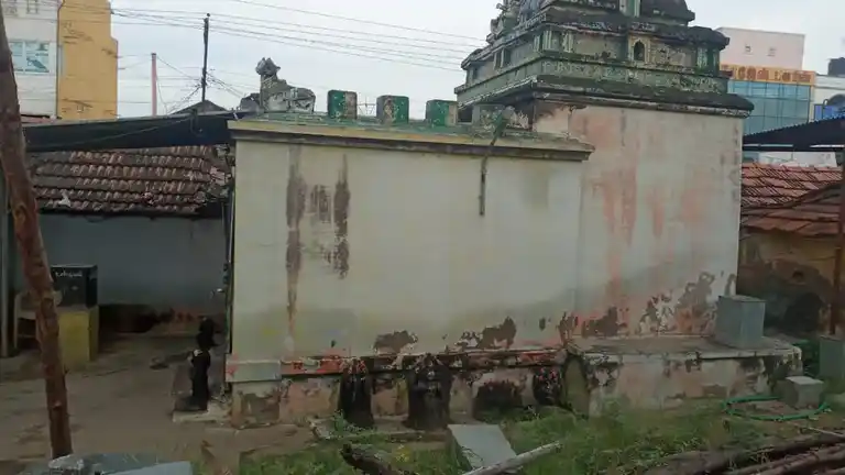 Arulmigu Angalamman Temple, Uthukuli - 638103 அருள்மிகு அங்காளம்மன் திருக்கோயில், Uthukuli - 638103, Tiruppur - Ancient Temple Architecture and History Image 2