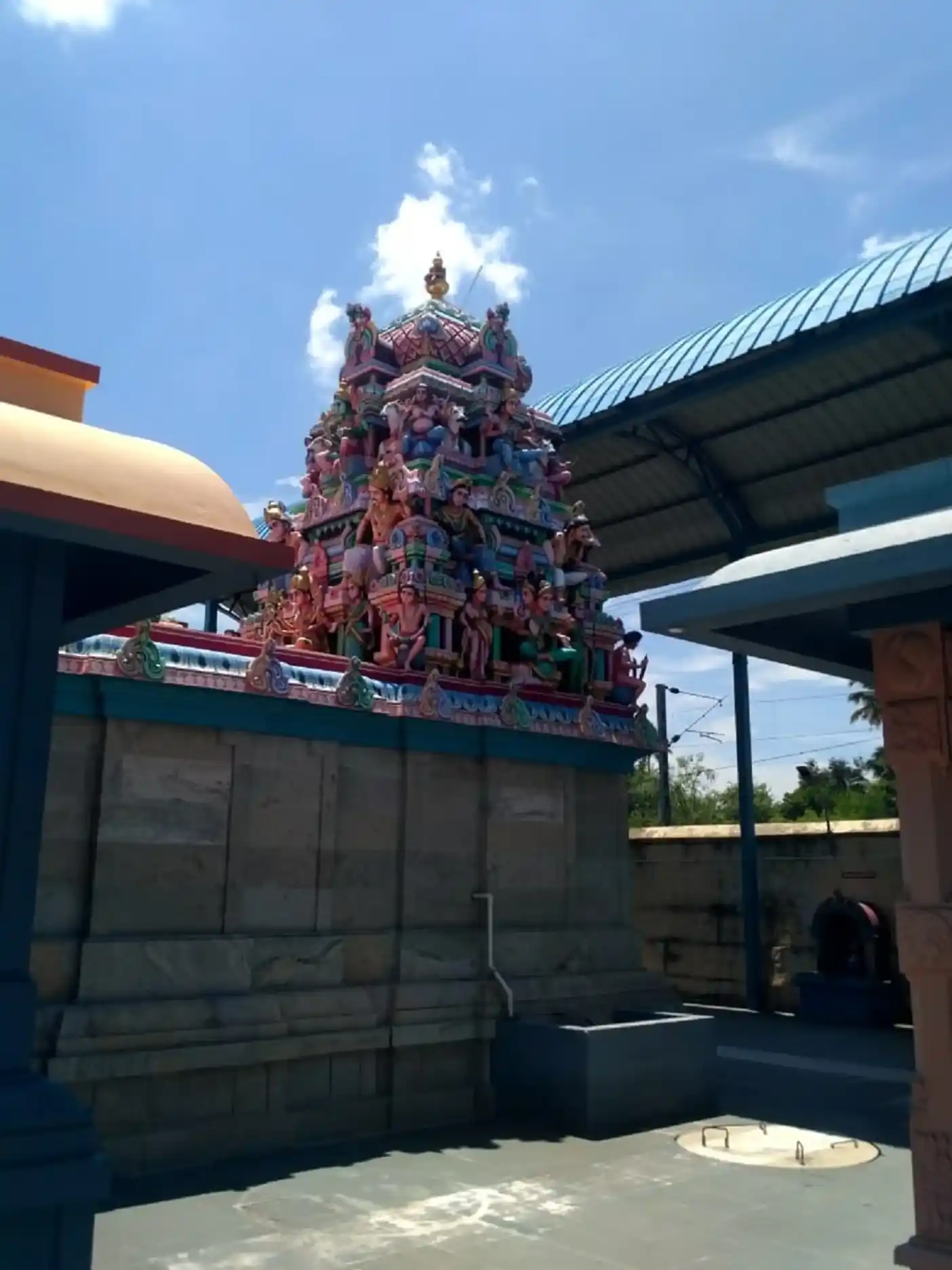 Arulmigu Angalamman Temple, Vengampur - 638152 Arulmigu Angalamman Temple,  - 638152, Erode - Ancient Temple Architecture and History Image 2