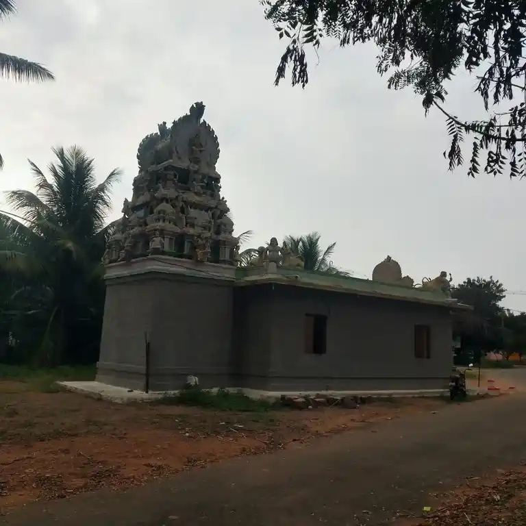 Arulmigu Angalamman Temple, Vettayankinaru - 638055 அருள்மிகு அங்காளம்மன் திருக்கோயில், வேட்டையன்கிணறு - 638055, Erode - Ancient Temple Architecture and History Image 4