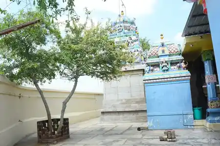 Arulmigu Angalaparameshwari Amman Temple, Enathisenkottai - 630606 அருள்மிகு அங்காளபரமேஸ்வரியம்மன் திருக்கோயில், Enathisenkottai - 630606, Sivagangai - Ancient Temple Architecture and History Image 3