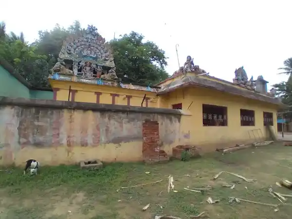 Arulmigu Angalaparameswari Temple, Melaiyur - 612204 Arulmigu Angalaparameswari Temple, Melaiyur - 612204, Thanjavur - Ancient Temple Architecture and History Image 3