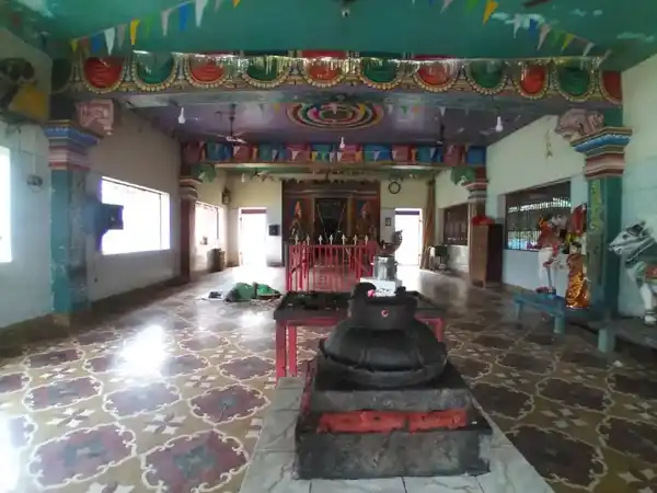 Arulmigu Angalaparameswari Temple, Melaiyur - 612204 Arulmigu Angalaparameswari Temple, Melaiyur - 612204, Thanjavur - Ancient Temple Architecture and History Image 5