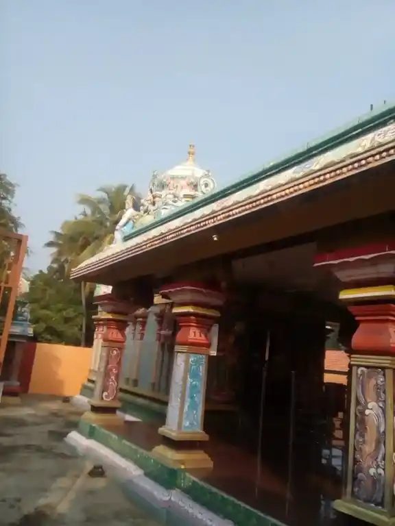 Arulmigu Angalaparameswariamman Temple, Poolavadi - 642206