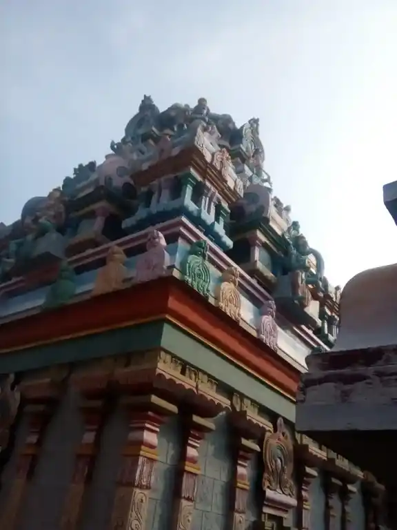 Arulmigu Angalaparameswariamman Temple, Poolavadi - 642206 அருள்மிகு அங்காளபரமேஸ்ரியம்மன் திருக்கோயில், Poolavadi - 642206, Tiruppur - Ancient Temple Architecture and History Image 2