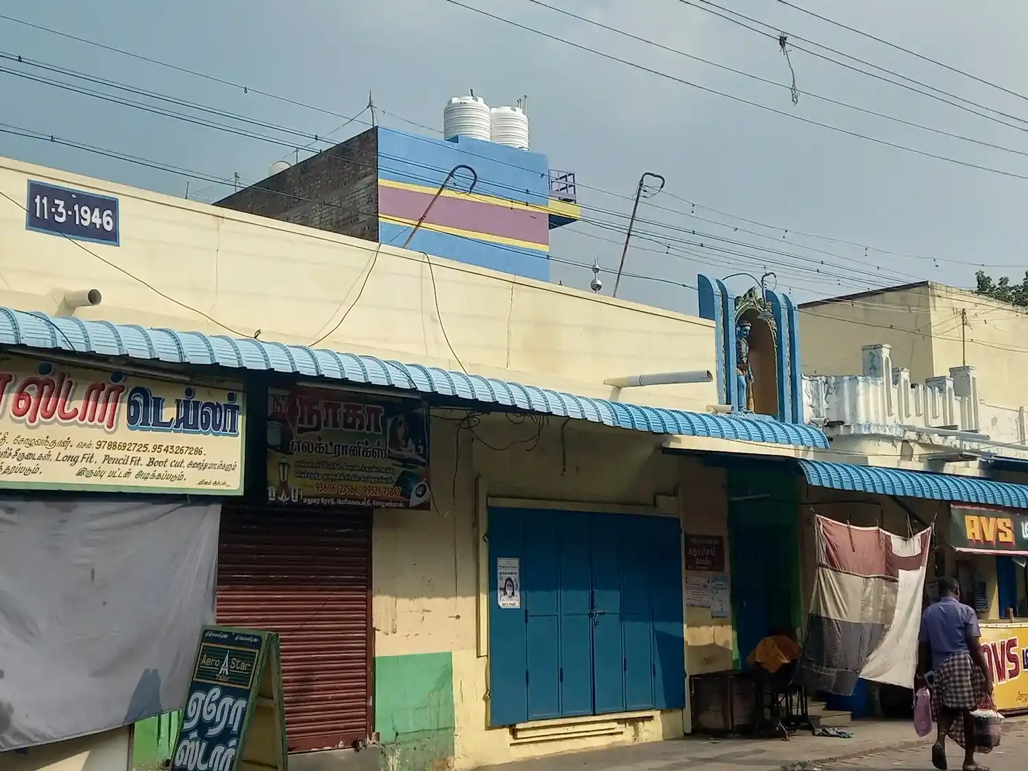 Arulmigu Angalaparmeswari Veeravanaan Karuppanasamy Temple, Solavandan - 625214 அருள்மிகு அங்காள ஈஸ்வரி திருக்கோயில், Solavandan - 625214, Madurai - Ancient Temple Architecture and History Image 5