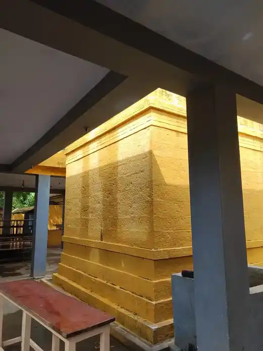 Arulmigu Angalaperameswariyamman Temple, Maruthoor - 639107 Arulmigu Angalaperameswariyamman Temple, Maruthoor - 639107, Karur - Ancient Temple Architecture and History Image 4