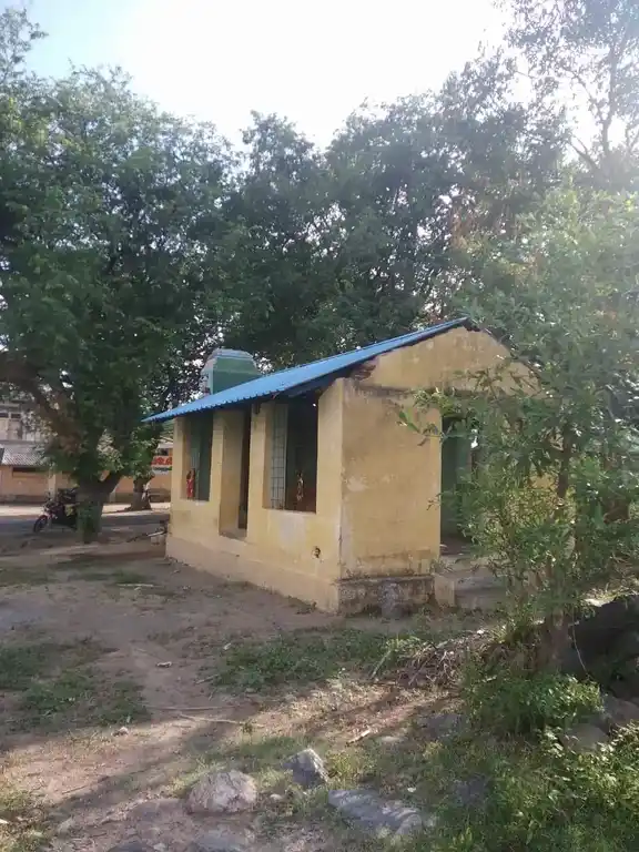 Arulmigu Angallamman Temple, Kudumalai - 636105 அருள்மிகு அங்காளம்மன் திருக்கோயில், Kudumalai - 636105, Salem - Ancient Temple Architecture and History Image 2