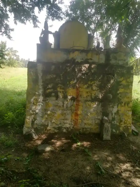 Arulmigu Anganeyaswamy Temple, Peariyanur - 636812 அருள்மிகு ஆஞ்சநேயசாமி திருக்கோயில், Peariyanur - 636812, Dharmapuri - Ancient Temple Architecture and History Image 2