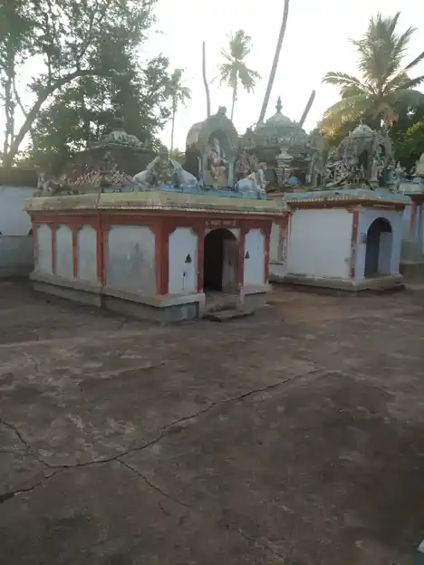 Arulmigu Angurashwarar Temple, Adhikudi - 621702 அருள்மிகு அங்குரேஸ்வரர் திருக்கோயில், Adhikudi - 621702, Thiruchirappalli - Ancient Temple Architecture and History Image 5