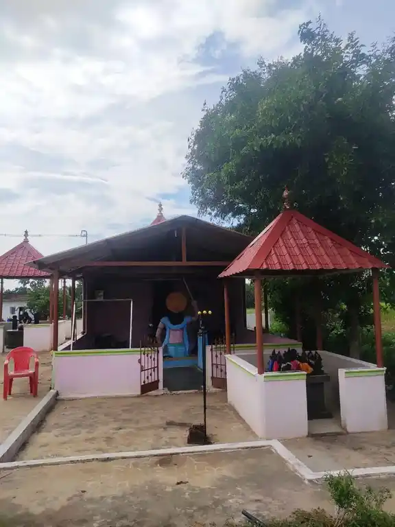 Arulmigu Anjamoopanpatty Muniyappan Temple, Amarakundhi - 636503