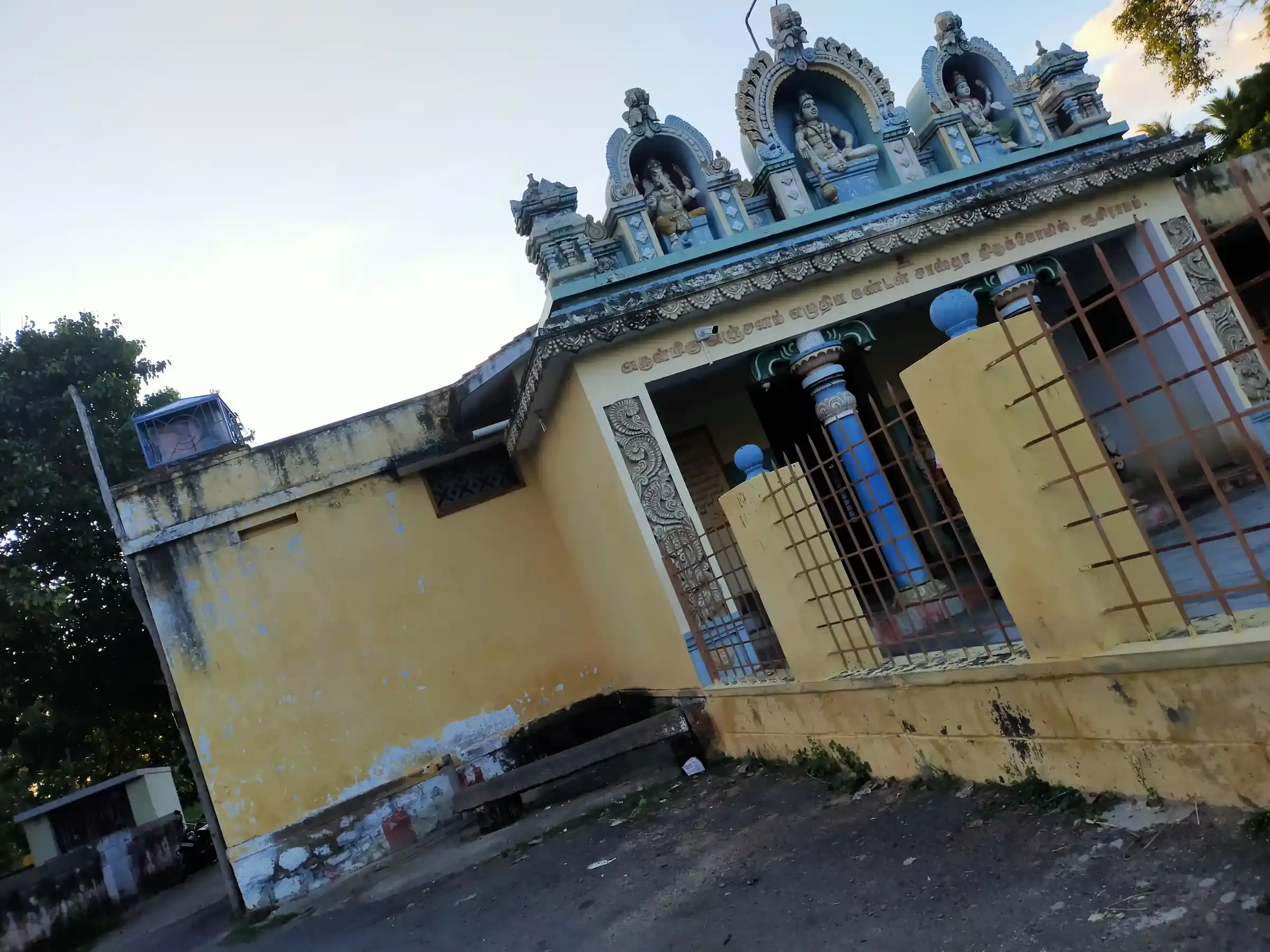 Arulmigu Anjanam Ezhuthiya Kandansastha Temple, Asiramam - 629704 அருள்மிகு அஞ்சனமெழுதிய கண்டன் சாஸ்தா திருக்கோயில், Asiramam - 629704, Kanyakumari - Ancient Temple Architecture and History Image 4
