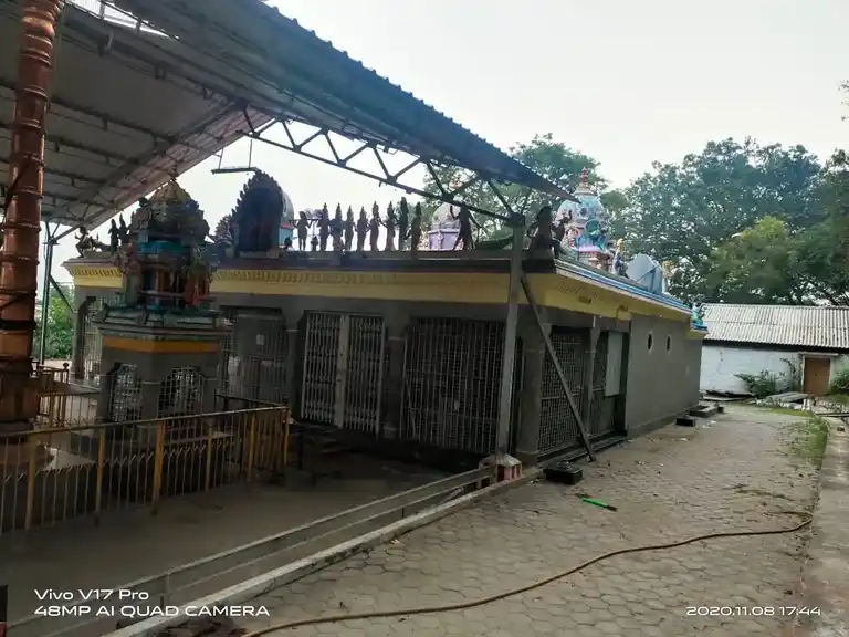 Arulmigu Anjaneya Subramaniya Swamy Temple, Katinayapalli - 635001 அருள்மிகு ஆஞ்சநேயர் சுப்பிரமணிய சுவாமி திருக்கோயில், காட்டினயனபள்ளி - 635001, Krishnagiri - Ancient Temple Architecture and History Image 2
