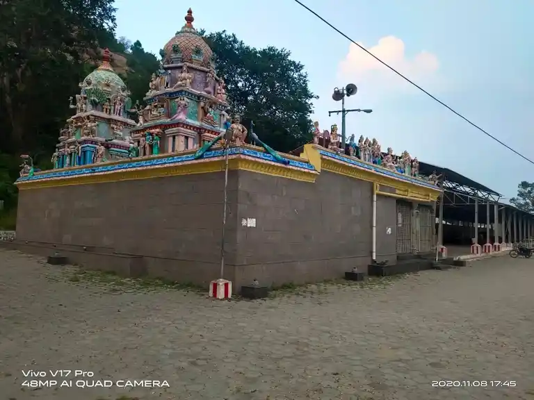 Arulmigu Anjaneya Subramaniya Swamy Temple, Katinayapalli - 635001 அருள்மிகு ஆஞ்சநேயர் சுப்பிரமணிய சுவாமி திருக்கோயில், காட்டினயனபள்ளி - 635001, Krishnagiri - Ancient Temple Architecture and History Image 3