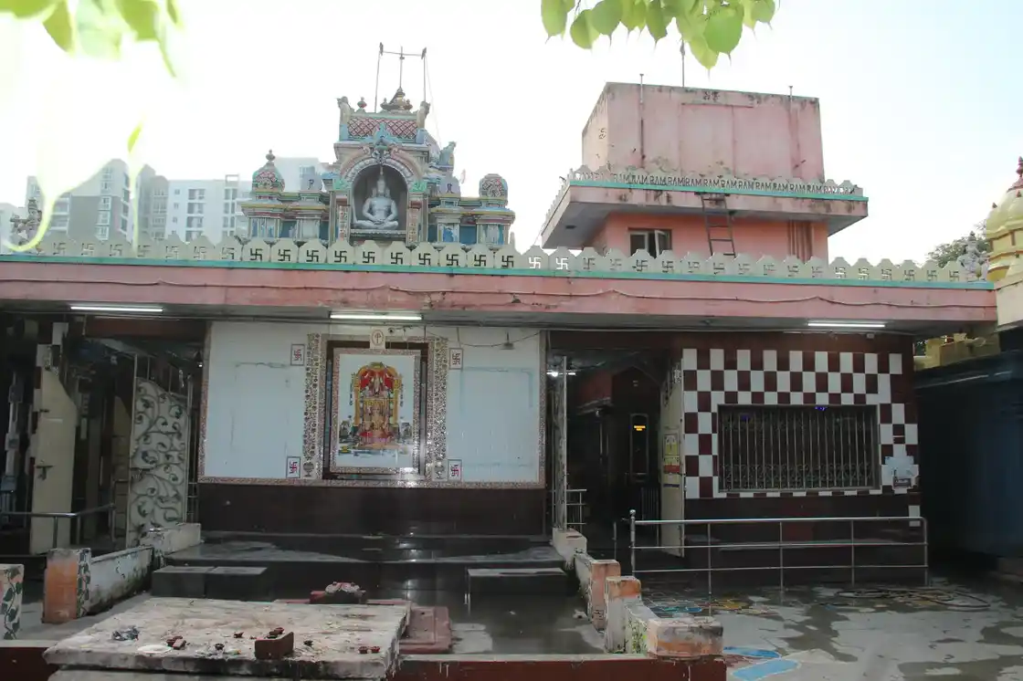 Arulmigu Anjaneya Swamy Temple, Pattalam, Chennai - 600012 அருள்மிகு ஆஞ்சநேய சுவாமி திருக்கோயில், பட்டாளம், சென்னை - 600012, Chennai - Ancient Temple Architecture and History Image 2
