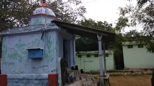 Arulmigu Anjaneyar, Saneeswarar And Vinayagar Temple, A. Kalaiyamputhur - 624615 அருள்மிகுஆஞ்சநேயர், சனீஸ்வரர் விநாயகர் திருக்கோயில், A. Kalaiyamputhur - 624615, Dindigul - Ancient Temple Architecture and History Image 3