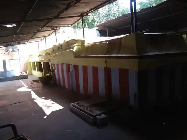 Arulmigu Anjaneyar Temple, Annaipatti - 624219 அருள்மிகு ஆஞ்சநேயர் திருக்கோயில், அனைப்பட்டி - 624219, Dindigul - Ancient Temple Architecture and History Image 6