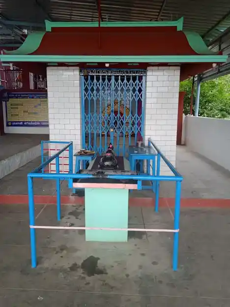 Arulmigu Anjaneyar Temple, Kadamadai, Perumbalai - 636811