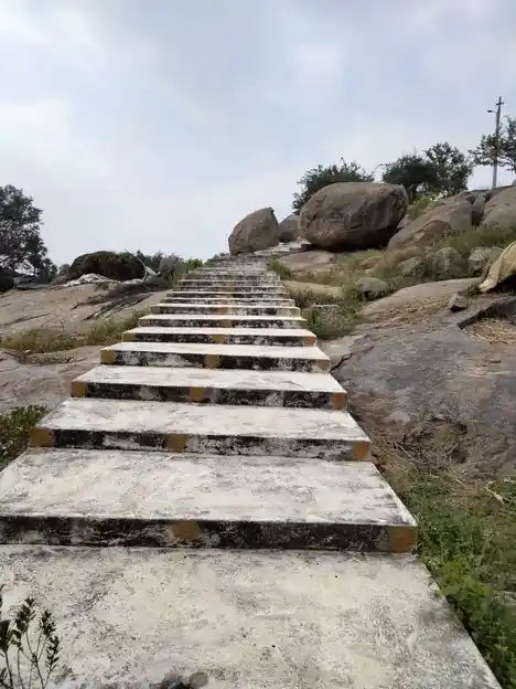 Arulmigu Anjaneyar Temple, Mallikkal - 635204 Temple