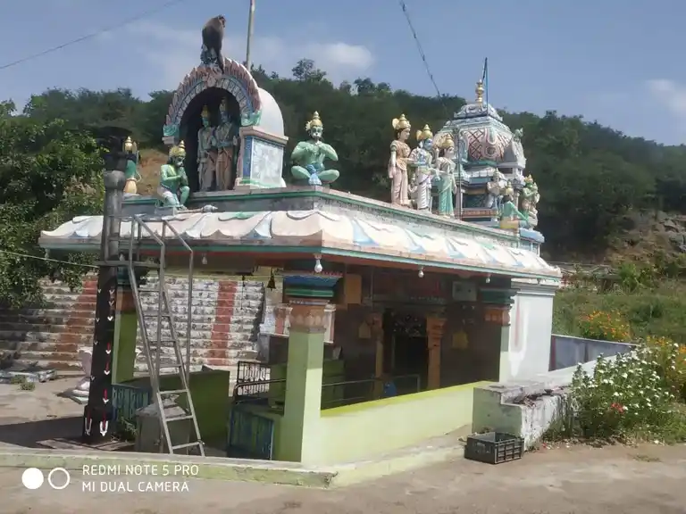Arulmigu Anjaneyasamy Temple, Gundukkal, Elattur - 636351 அருள்மிகு ஆஞ்சநேயசுவாமி திருக்கோயில், குண்டுக்கல், ஏலத்தூர் - 636351, Salem - Ancient Temple Architecture and History Image 4
