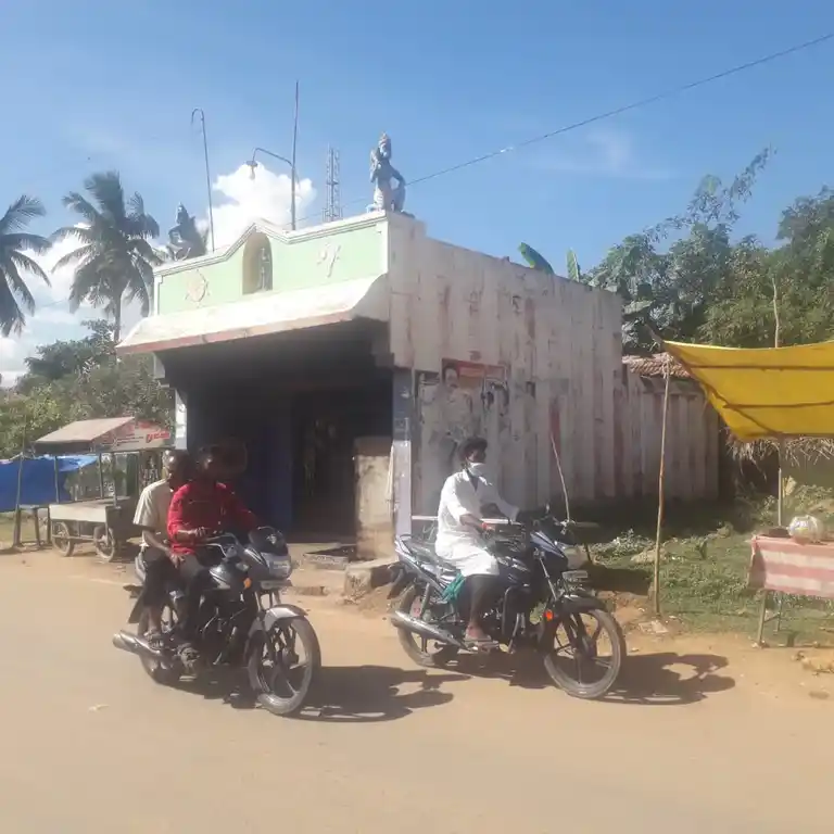 Arulmigu Anjaneyaswamy Temple, Karambakkudi - 622302 அருள்மிகு ஆஞ்சநேயசுவாமி திருக்கோயில், Karambakkudi - 622302, Pudukkottai - Ancient Temple Architecture and History Image 4