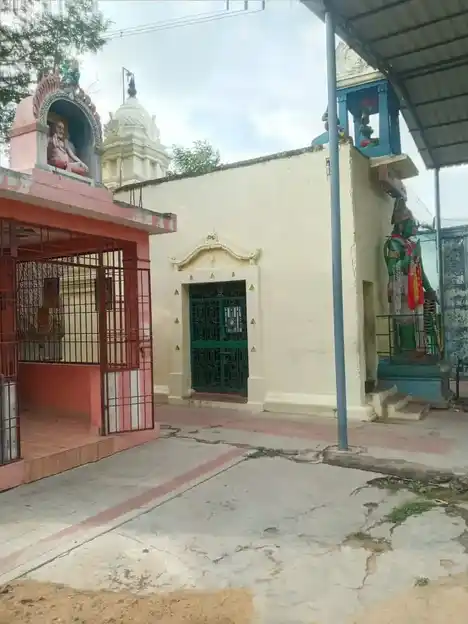 Arulmigu Anjaneyaswamy Temple, Mootchakulam - 605105 அருள்மிகு ஆஞ்சநேயர் திருக்கோயில், Mootchakulam - 605105, Viluppuram - Ancient Temple Architecture and History Image 3