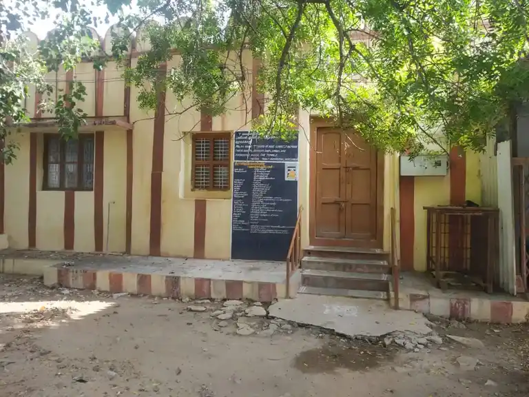 Arulmigu Anjaneyaswamy Temple, Unjalur - 638152 அருள்மிகு ஆஞ்சநேயசாமி திருக்கோயில், Unjalur - 638152, Erode - Ancient Temple Architecture and History Image 3